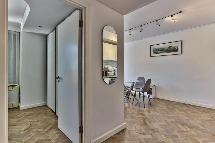 1 Bedroom Property for Sale in Cape Town City Centre Western Cape